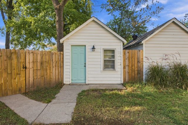 2722 Sharondale Ct, Nashville, TN 37215