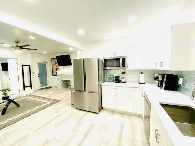 701 NE 17 Way, Fort Lauderdale, FL 33304