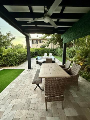 701 NE 17 Way, Fort Lauderdale, FL 33304