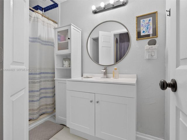 23410 Liberty Bell Terrace, Boca Raton, FL 33433