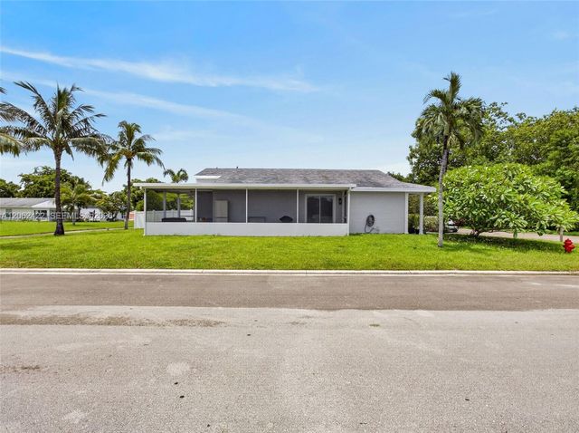 23410 Liberty Bell Terrace, Boca Raton, FL 33433