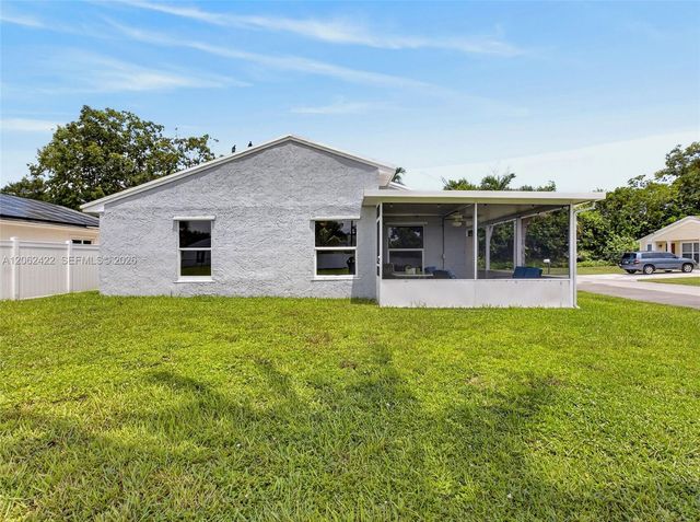 23410 Liberty Bell Terrace, Boca Raton, FL 33433