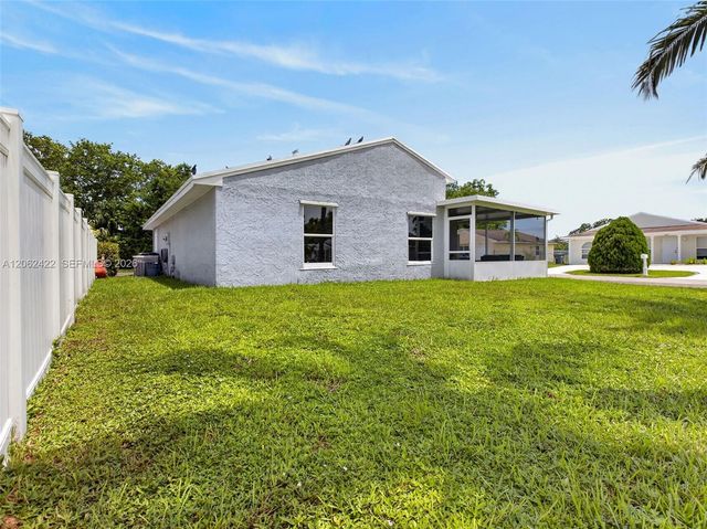 23410 Liberty Bell Terrace, Boca Raton, FL 33433
