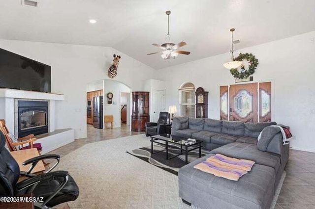 10427 E Blue Sky Vista, Hereford, AZ 85615