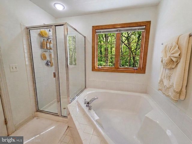 8091 SAMUEL WALLIS ST, Lorton, VA 22079