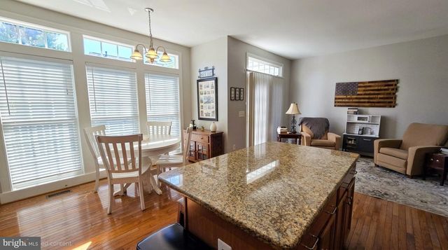 8091 SAMUEL WALLIS ST, Lorton, VA 22079