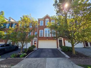 8091 SAMUEL WALLIS ST, Lorton, VA 22079