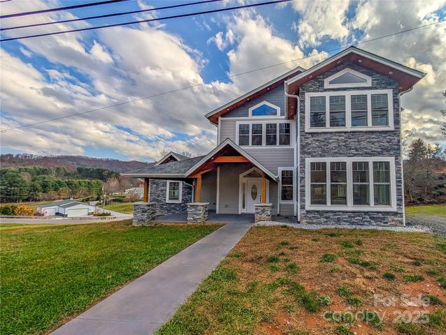 7854 E US Highway 19E None, Burnsville, NC 28714