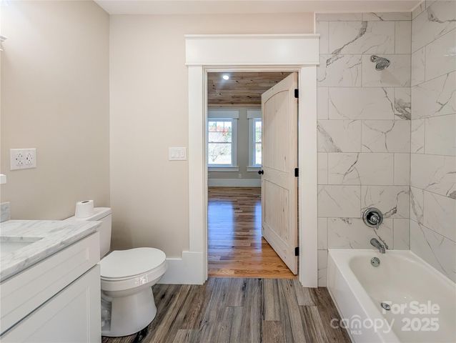 7854 E US Highway 19E None, Burnsville, NC 28714