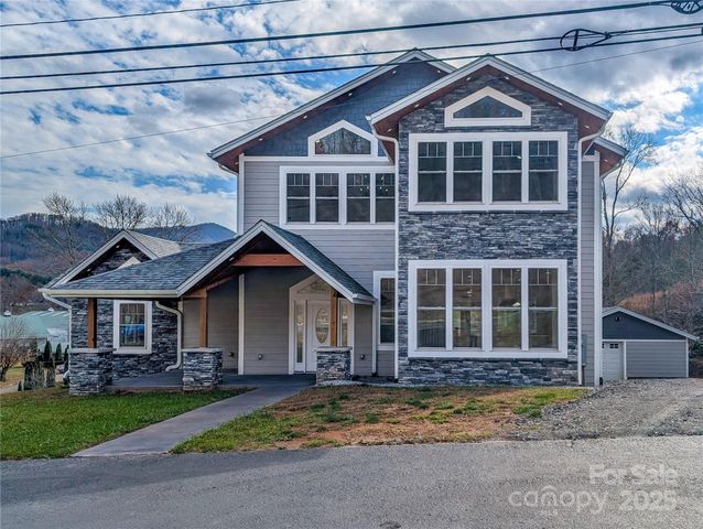 7854 E US Highway 19E None, Burnsville, NC 28714