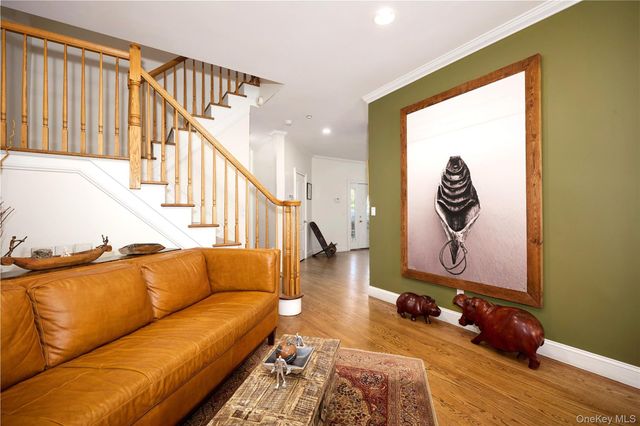 1 Preserve Court, White Plains, NY 10607