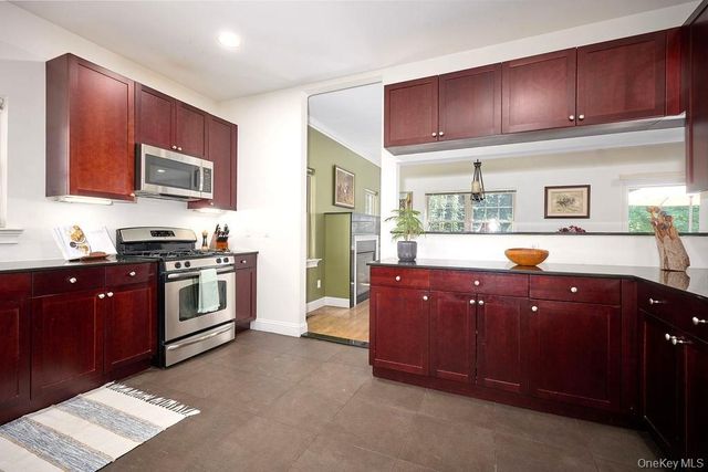 1 Preserve Court, White Plains, NY 10607