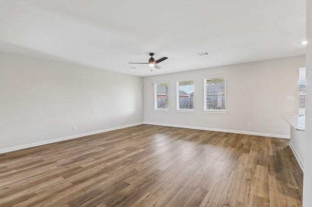 3202 Bolt Rope Drive, Texas City, TX 77510