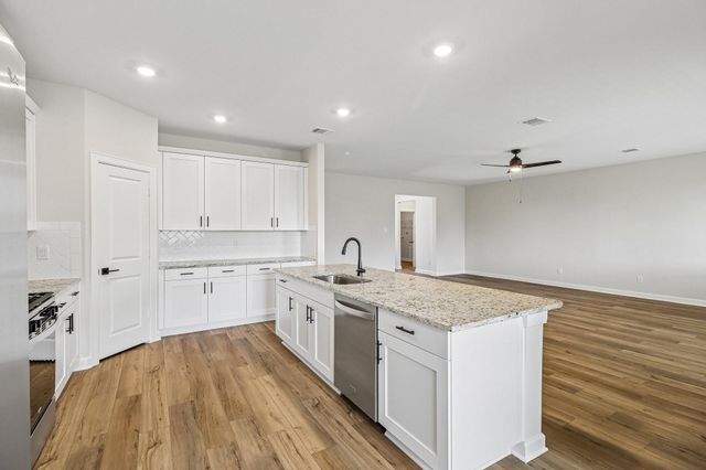 3202 Bolt Rope Drive, Texas City, TX 77510