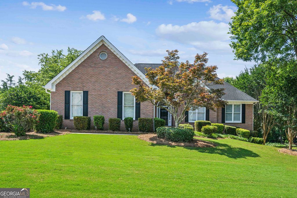 1506 Threepine Place Place, Lilburn, GA 30047