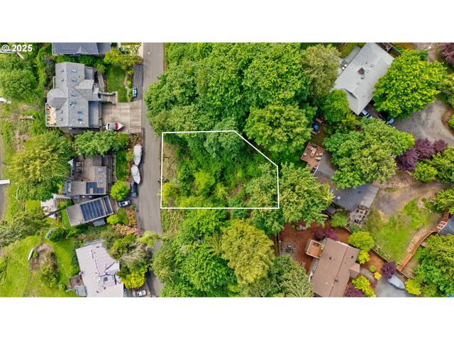 19155 NIXON Ave, West Linn, OR 97068