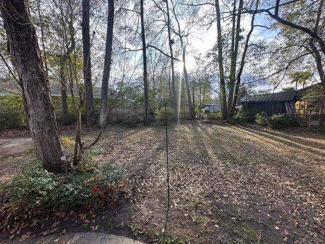 605 Woodland Hills, Hattiesburg, MS 39402