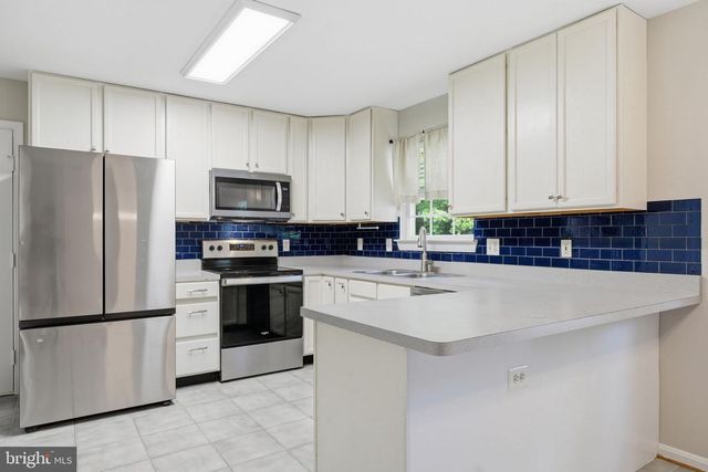 5425 S BRANCH RD, Fredericksburg, VA 22407