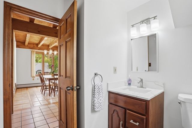 15 Town Rd, Littleton, MA 01460
