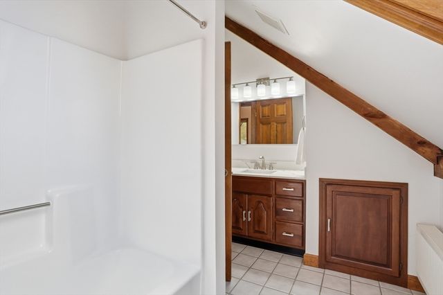 15 Town Rd, Littleton, MA 01460