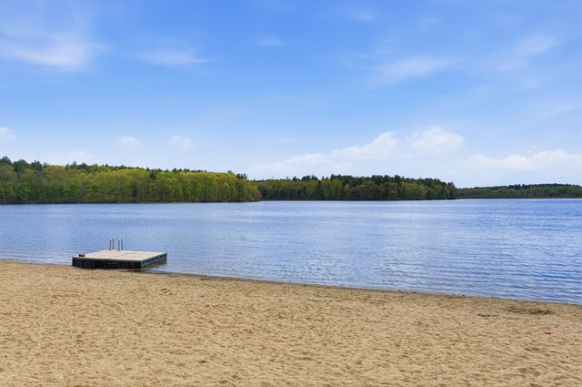 15 Town Rd, Littleton, MA 01460