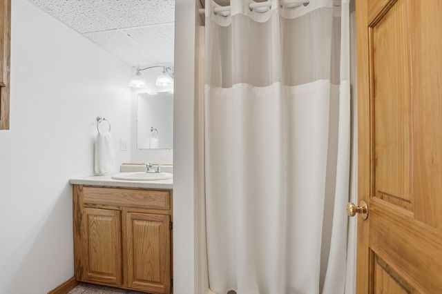 15 Town Rd, Littleton, MA 01460