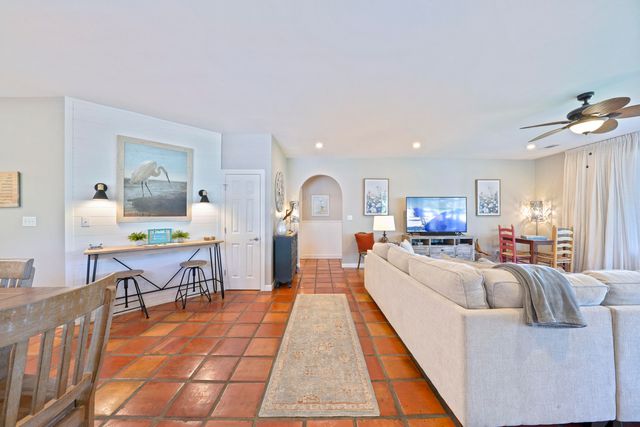 9815 US Highway 98 W, Unit 44, Miramar Beach, FL 32550