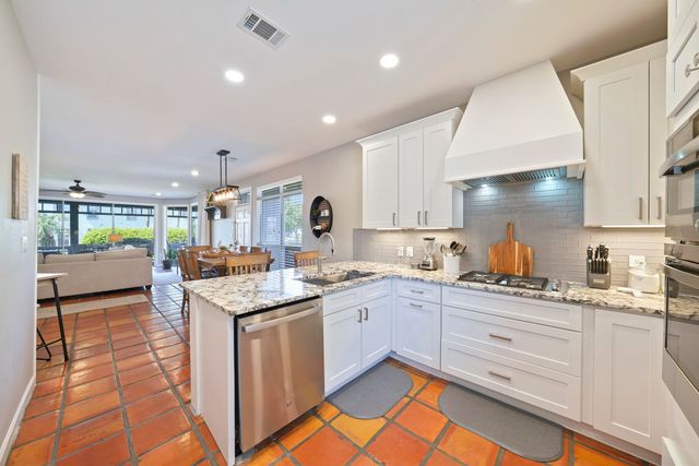 9815 US Highway 98 W, Unit 44, Miramar Beach, FL 32550