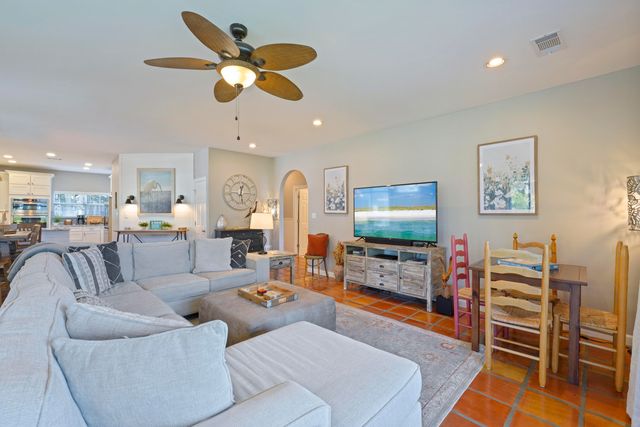 9815 US Highway 98 W, Unit 44, Miramar Beach, FL 32550