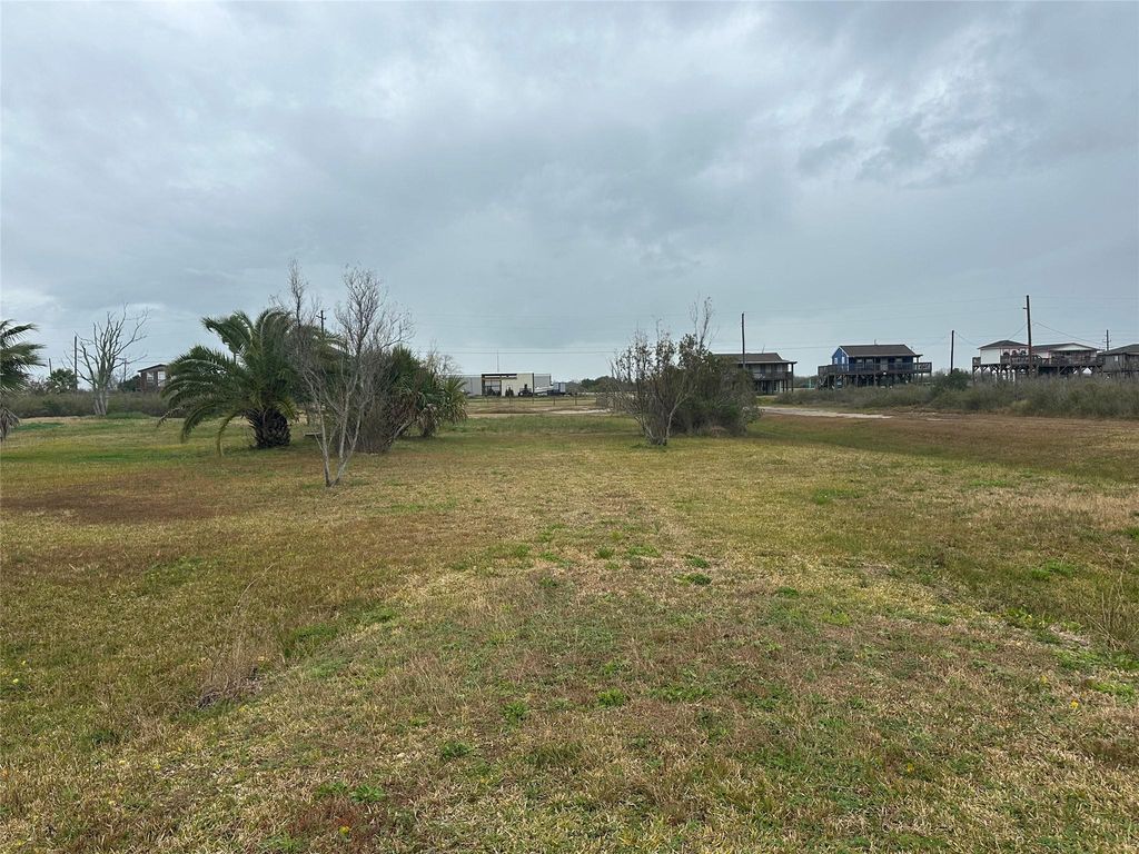 2023 Front Avenue, Port Bolivar, TX 77650