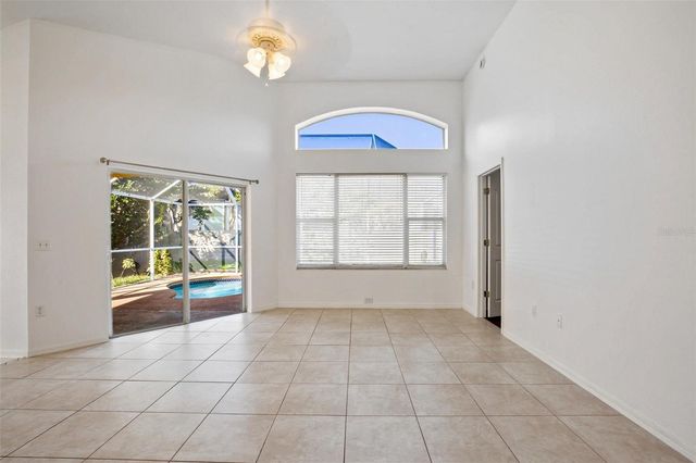 16502 LAKE HEATHER DRIVE, Tampa, FL 33618