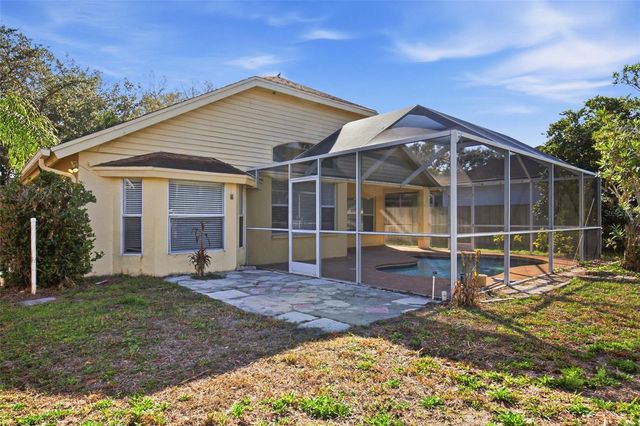 16502 LAKE HEATHER DRIVE, Tampa, FL 33618