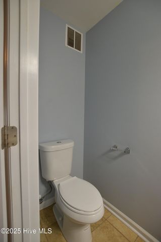 8000 Banister Loop, Jacksonville, NC 28546