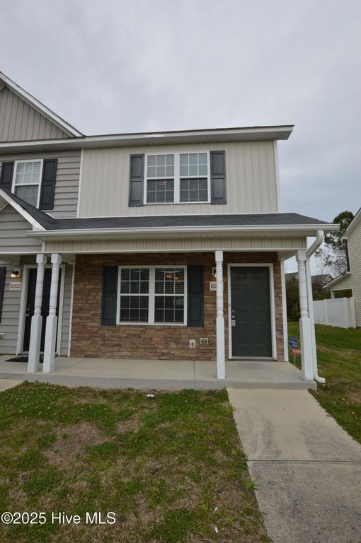 8000 Banister Loop, Jacksonville, NC 28546
