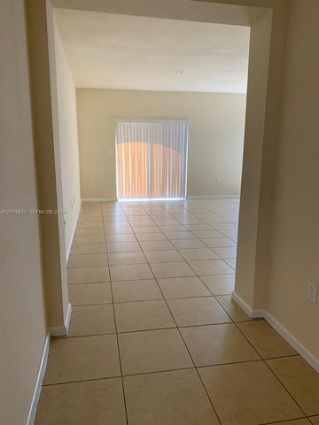 8930 NW 97th Ave 209, Doral, FL 33178