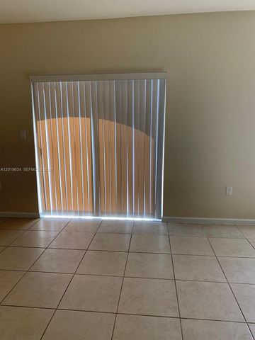 8930 NW 97th Ave 209, Doral, FL 33178