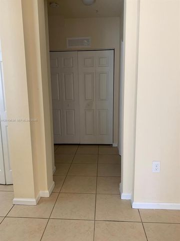 8930 NW 97th Ave 209, Doral, FL 33178