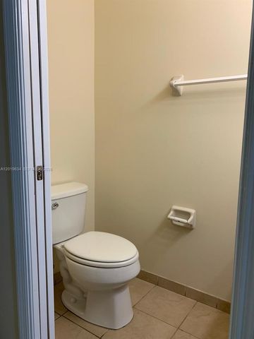 8930 NW 97th Ave 209, Doral, FL 33178
