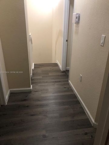 8930 NW 97th Ave 209, Doral, FL 33178
