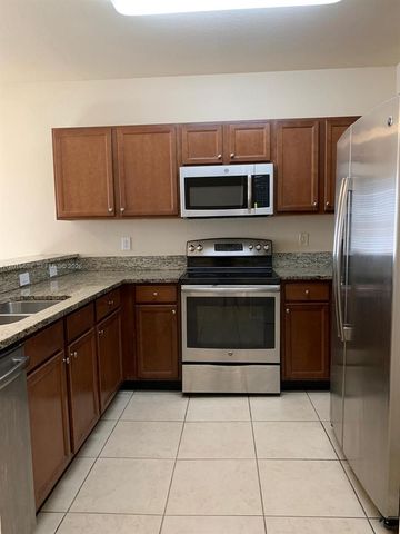8930 NW 97th Ave 209, Doral, FL 33178