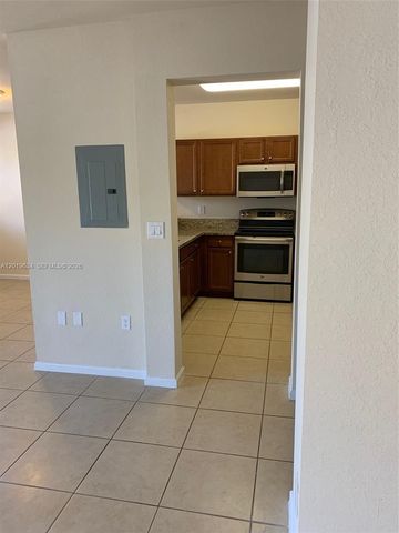 8930 NW 97th Ave 209, Doral, FL 33178