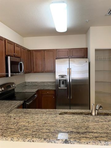 8930 NW 97th Ave 209, Doral, FL 33178