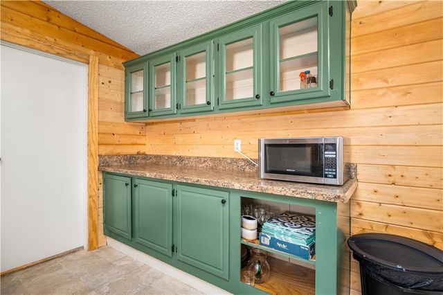 261 BEAUBOUEF Road, Deville, LA 71328