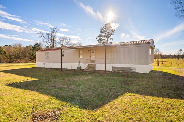261 BEAUBOUEF Road, Deville, LA 71328