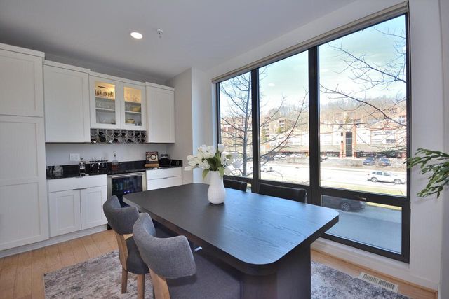 305 Mill Reserve DRIVE, Waukesha, WI 53188