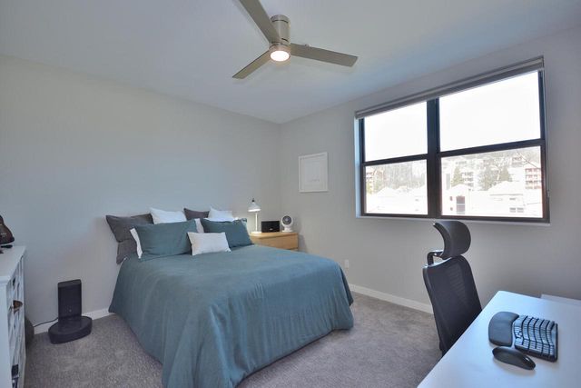 305 Mill Reserve DRIVE, Waukesha, WI 53188