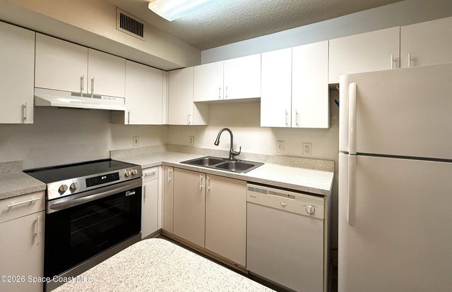 1831 Long Iron Drive 604, Rockledge, FL 32955