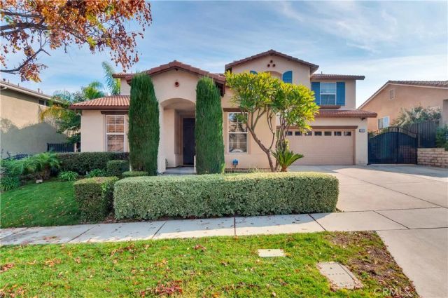 3911 Holly Springs Drive, Corona, CA 92881