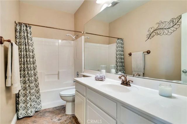 3911 Holly Springs Drive, Corona, CA 92881