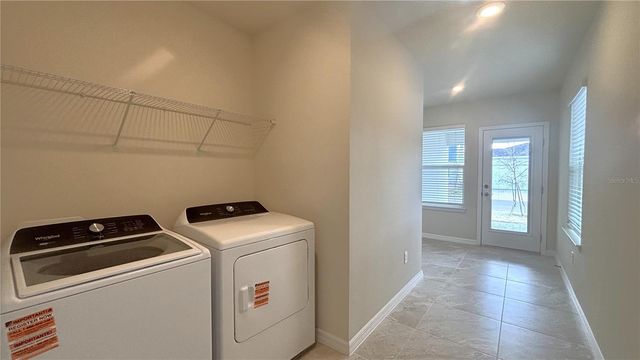 10318 EVENING HORIZON STREET, Orlando, FL 32829